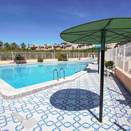 Cozy Apartment In Guardamar Del Segura Bagian luar foto